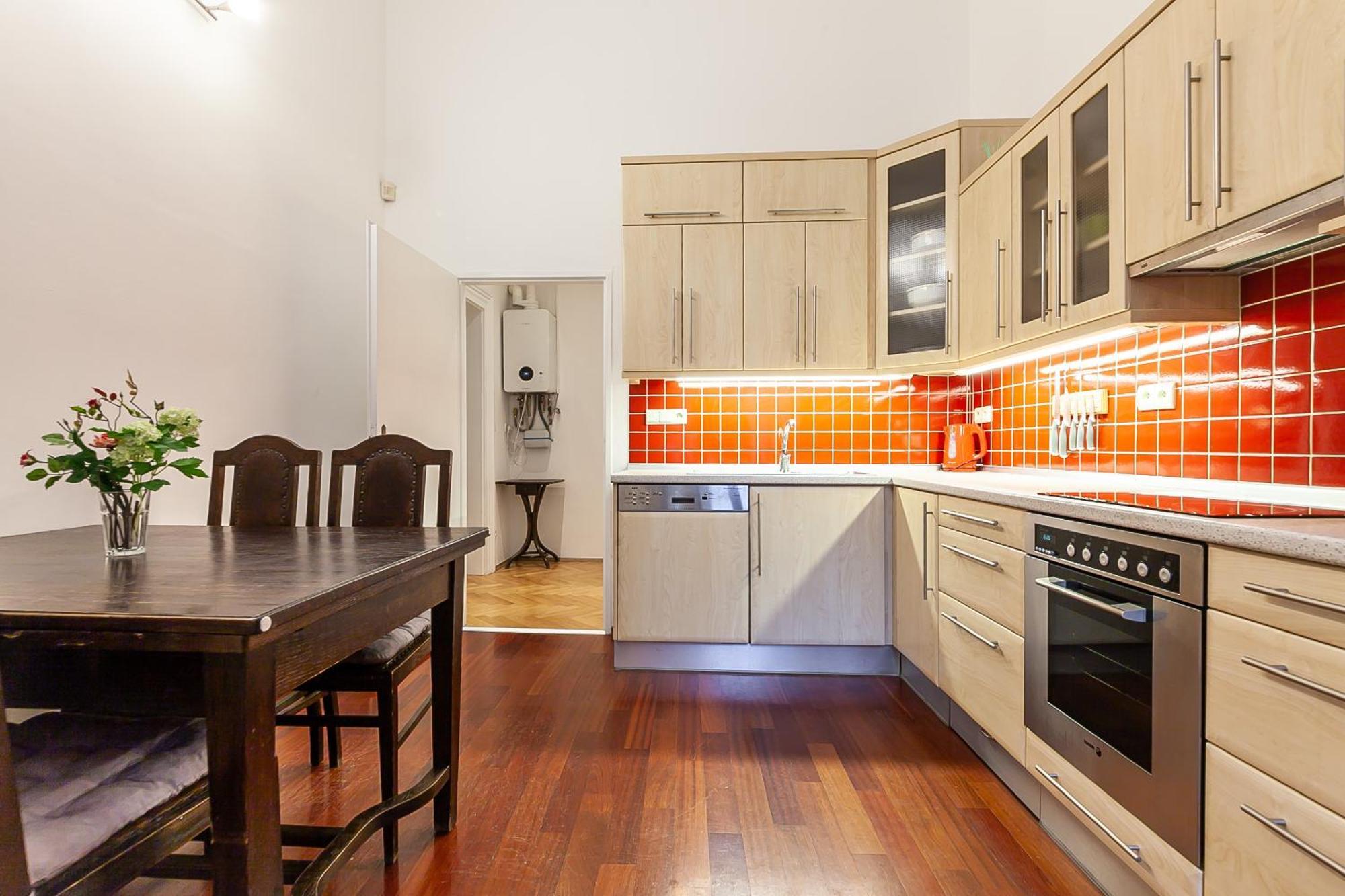 Royal Apartment By Charles Bridge View Of Saint Nicholas Church Prague Luaran gambar